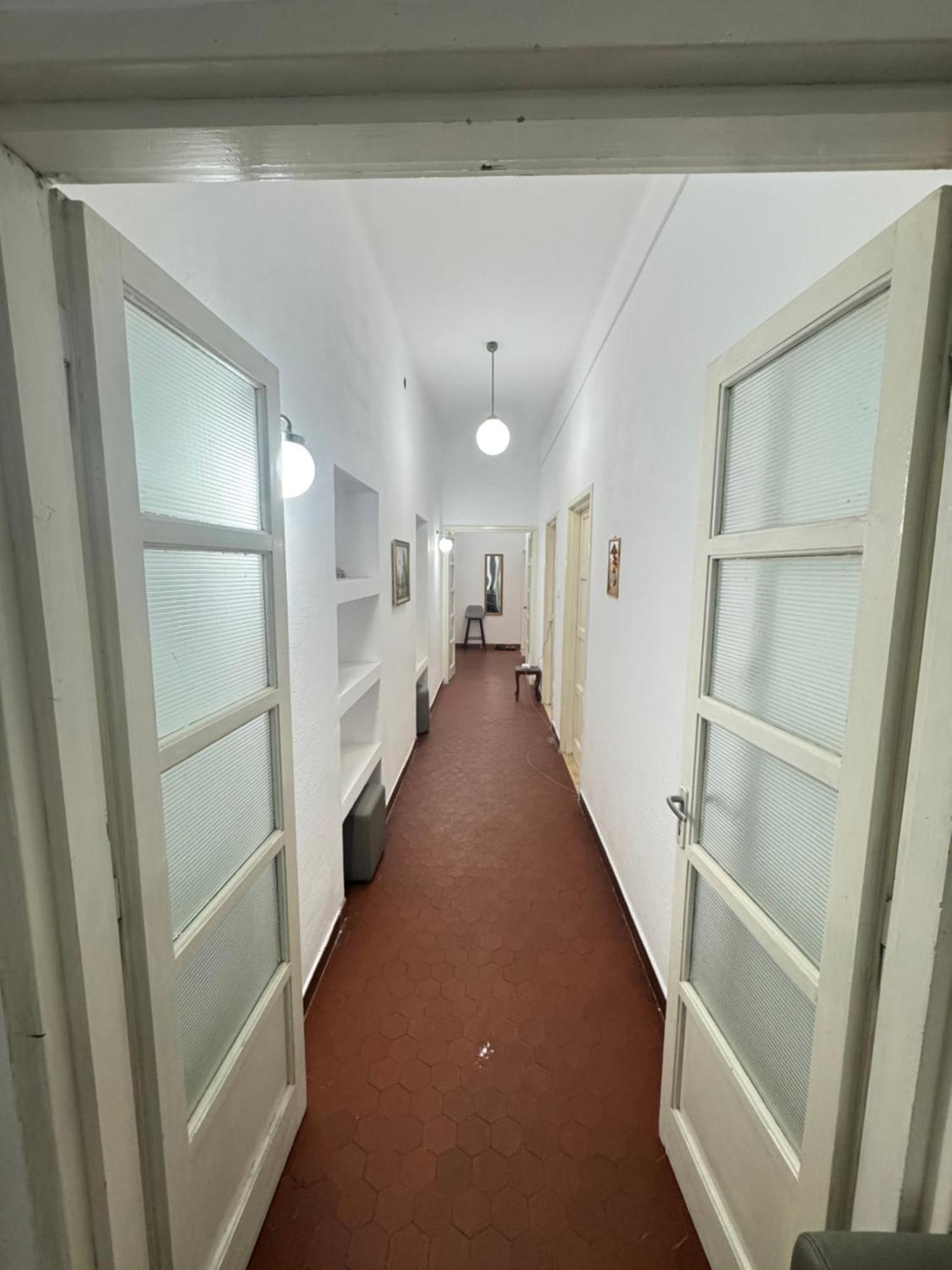 Vila 21 At Blloku Area Тирана Экстерьер фото